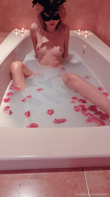 Mlssxx star naked picture