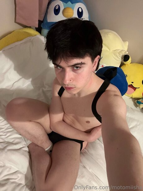 Motomiisha art actress galleries