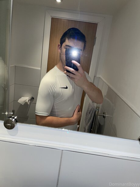 Dominantboyyy model adult pictures