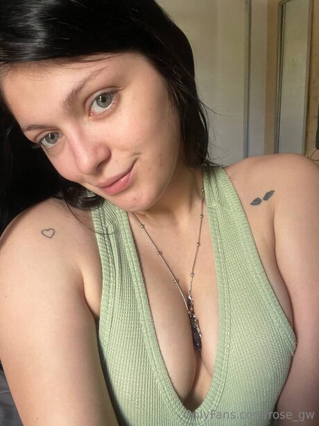 Kindlerose beautiful pornstar photos