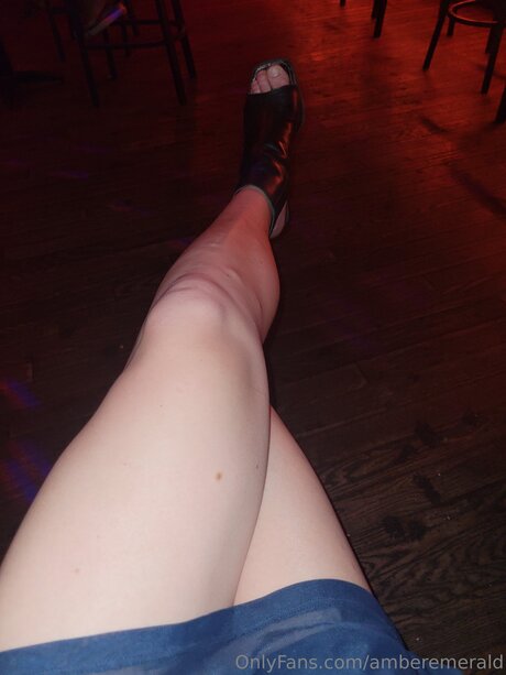 Amberemerald pornstar image