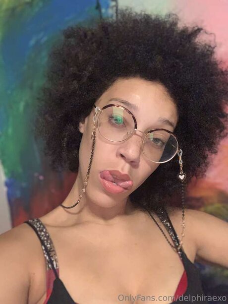 Delphiraexo model art gallery