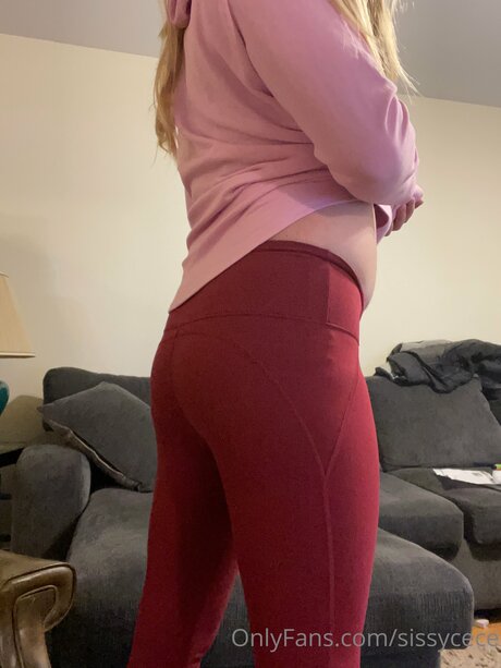 Sissycece free star picture