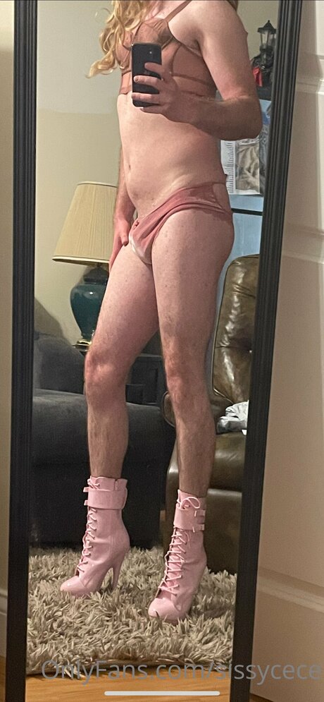 Sissycece pornstar top photos