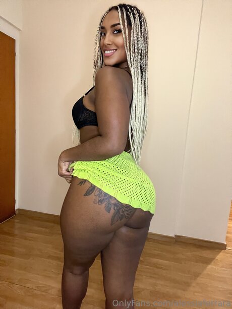 Alessiaferrara sex actress pic