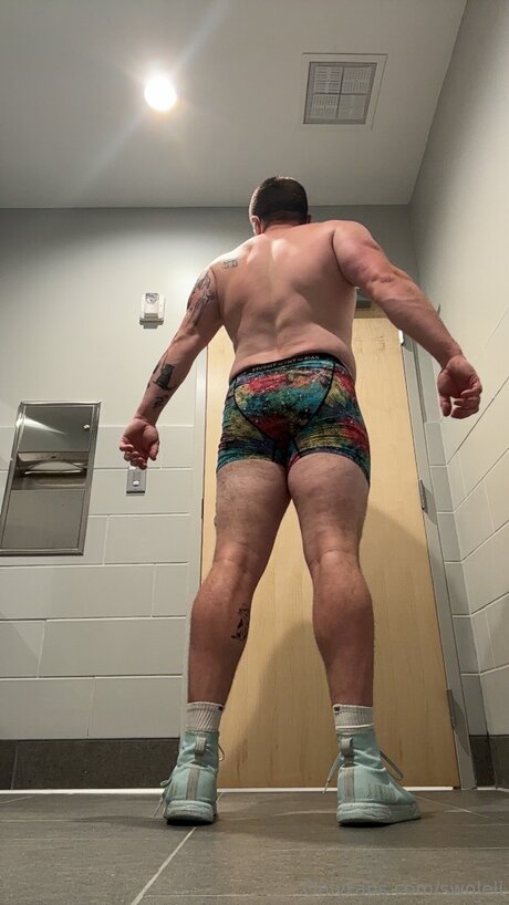 Swoleli nude pornstar images