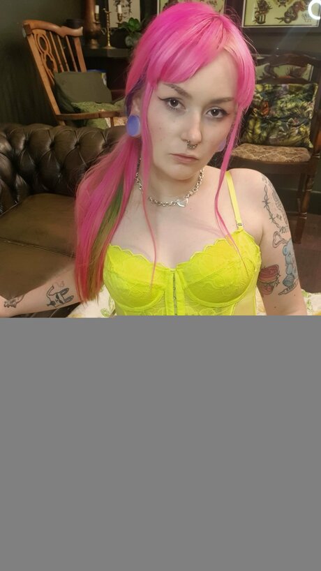 Lotsoflovemimi Free nudes model photo