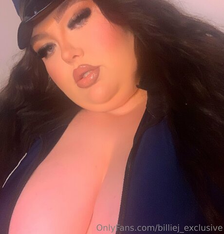 Billiejofficiall erotic model images