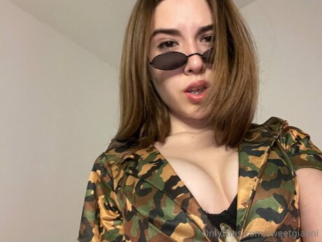 Sweetgianni pornstar top photos