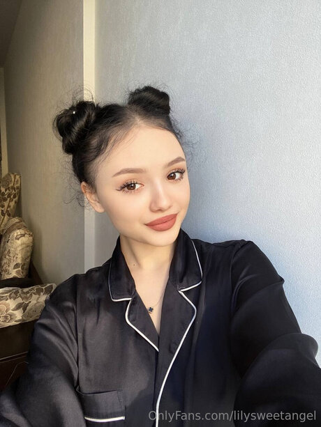 Angelikalust sex model pictures