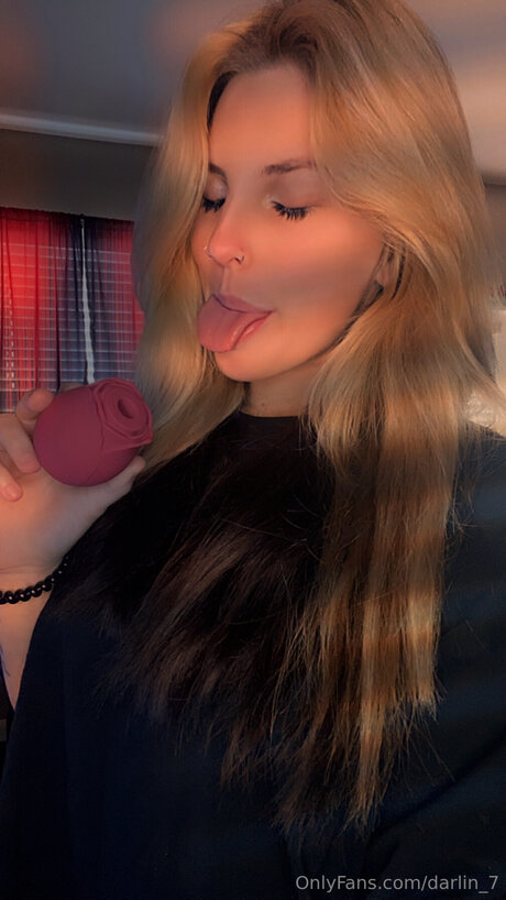 Darlin 7 nude model pic