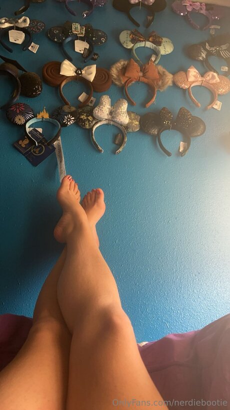 Nerdiebootie high quality pornstar pic