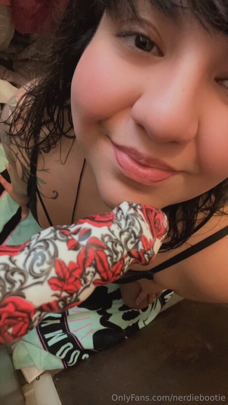 Nerdiebootie star porn images