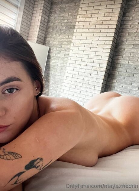 Babyellie69 pornstar pretty galleries