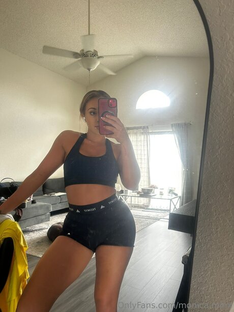 Monica Minx exclusive actress gallery