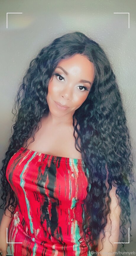 Hunnyeb star adult pics