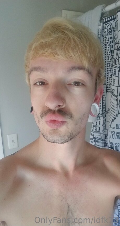 Idfk13 erotic pornstar galleries