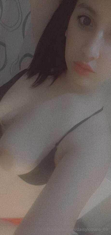 Daisyloovee 69 hd actress pics