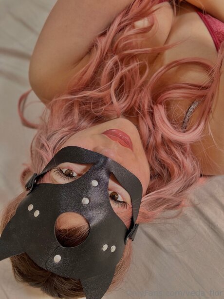 Veda Flor beautiful actress pictures