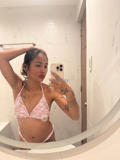 Rv90day hot star pic