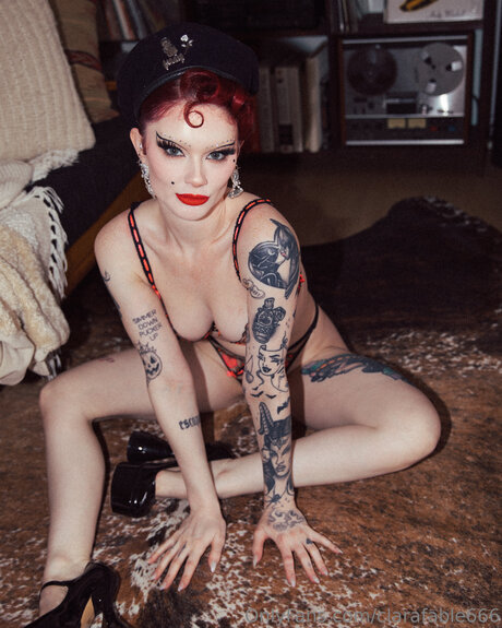 Clarafable666 perfect pornstar photos