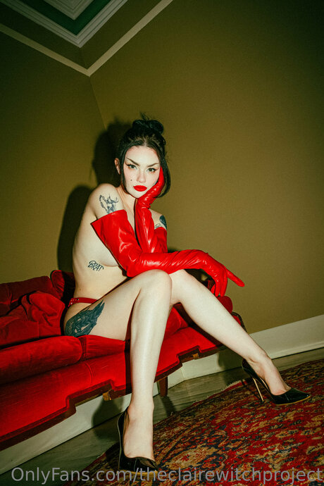 Clarafable666 xxx model photo