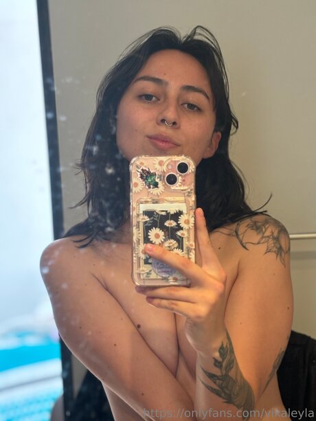 Vikaleyla porn star photos