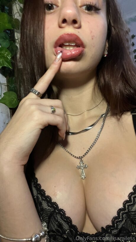 Lisamiless pretty pornstar gallery