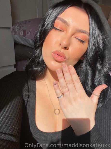Maddisonkateukx free pornstar pic