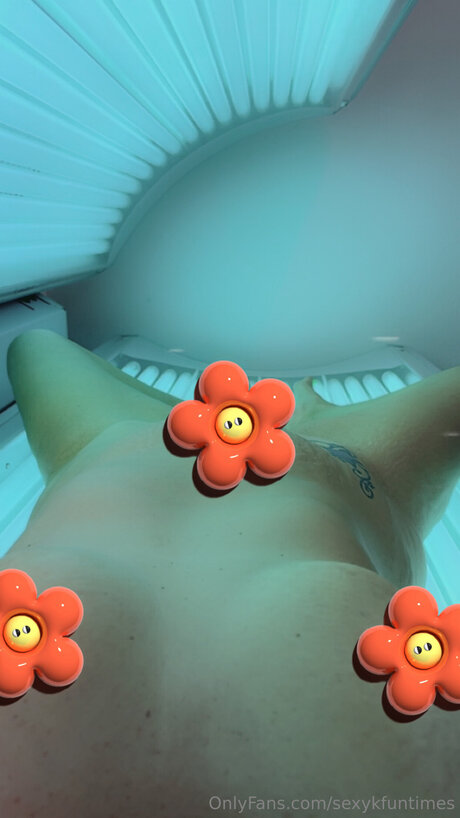 Sexykfuntimes erotic star picture