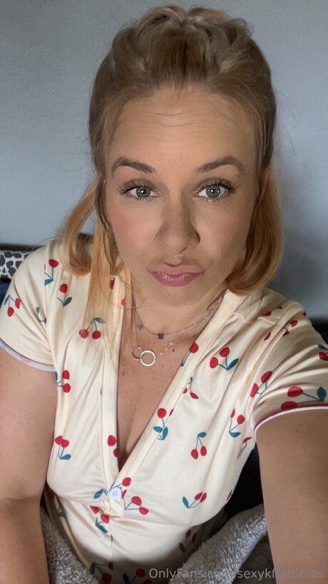 Sexykfuntimes perfect star gallery