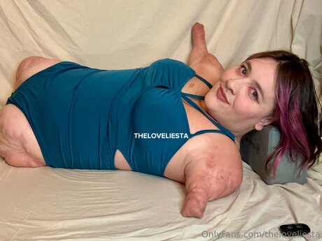 Theloveliesta model best photo