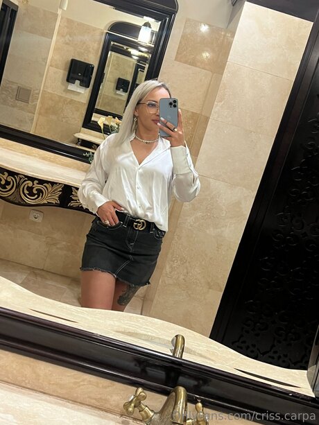 Criss Carpa pornstar pretty photos