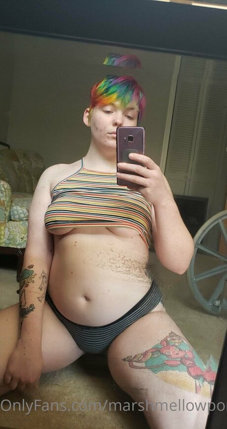 Marshmellowponi sexy pornstar pictures