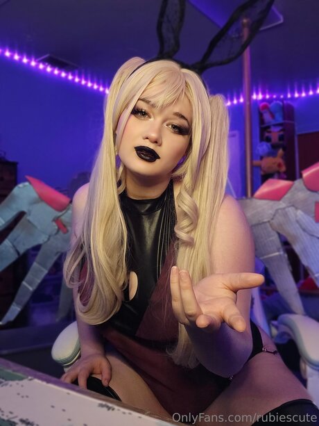 Rubiescute pornstar erotic gallery