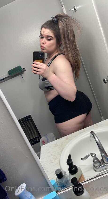 Juicy Lucy Furr high quality model image