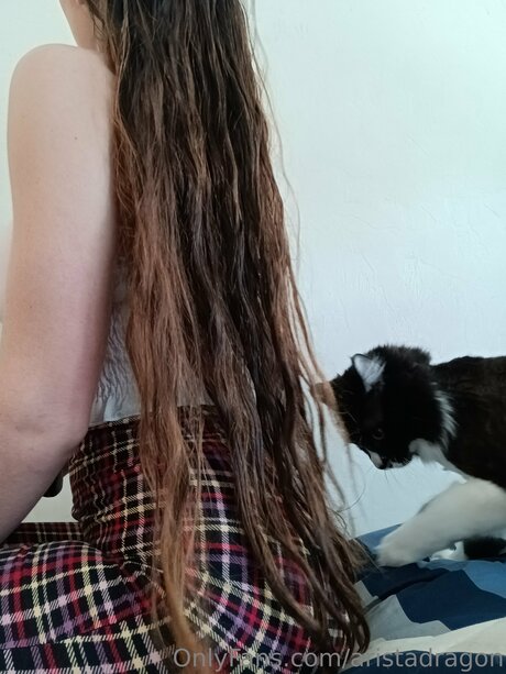 Aristadragon naked actress photo