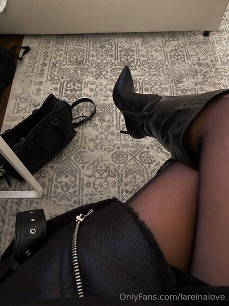 Lareinalove model perfect image