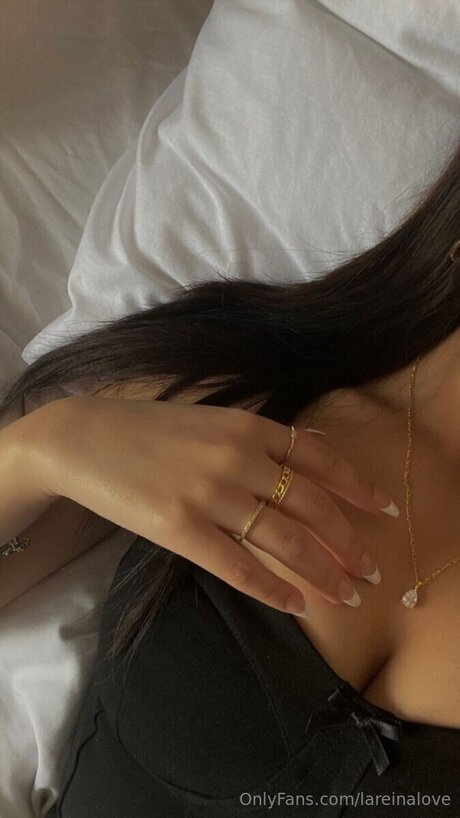 Lareinalove porn actress gallery