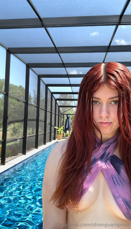 Strongvampirex erotic pornstar image