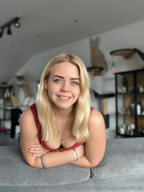 Bellablondofficial model beautiful image