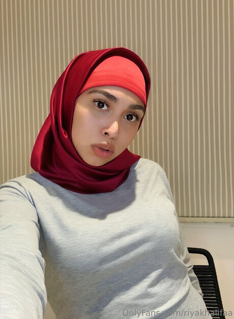 Riyakhalifaa pornstar art photo