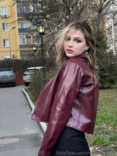 Melisa Ginger model hot photo