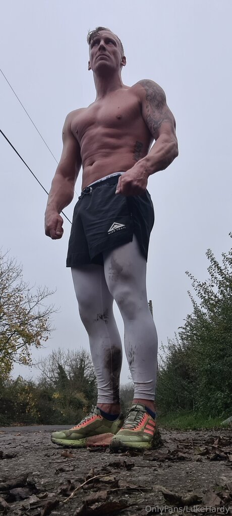 Lukehardy pretty star gallery