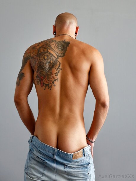 Axelgarciafree nude star archive