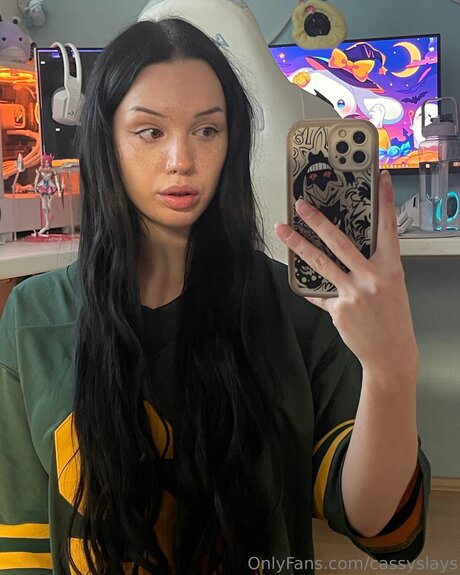 Cassyslays high quality actress images