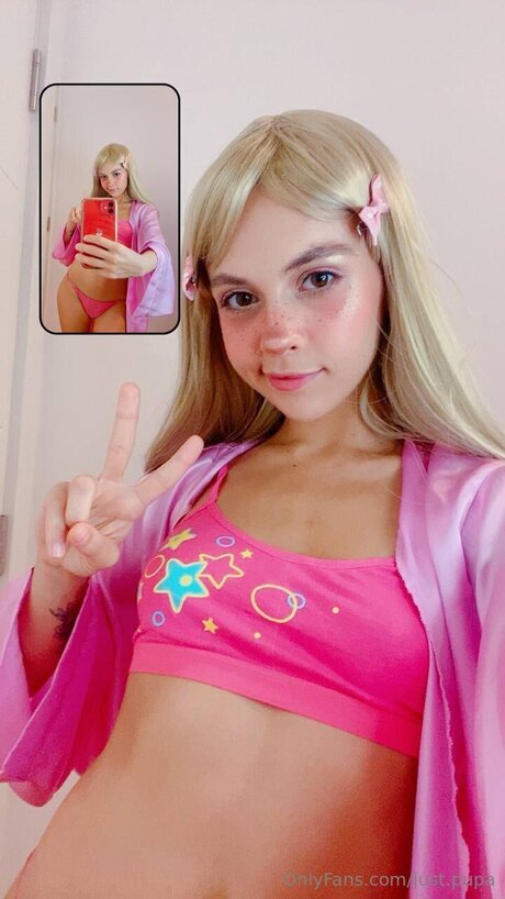 Just Pupa star pornographic images