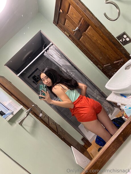 Kimchisnack pornstar nude img