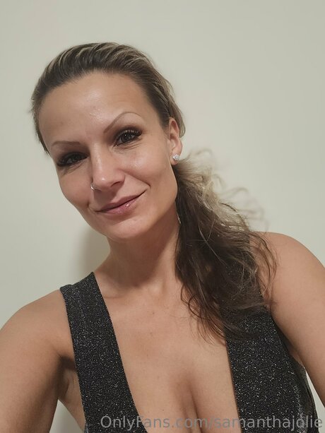 Samanthajolie art model gallery