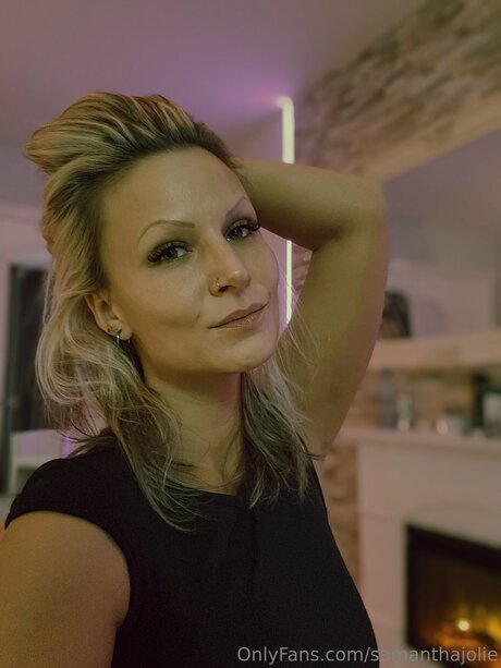 Samanthajolie art actress picture